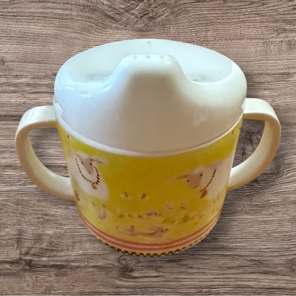 MACKENZIE-CHILDS TODDLER LAMB DINNERWARE SET - Picture 7 of 16